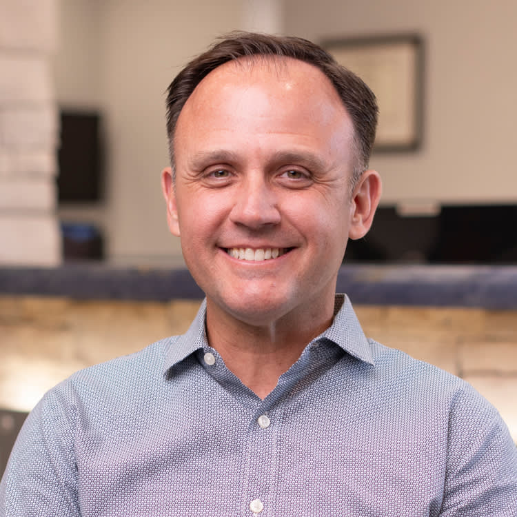 Dr Brandon Henderson DMD facewall